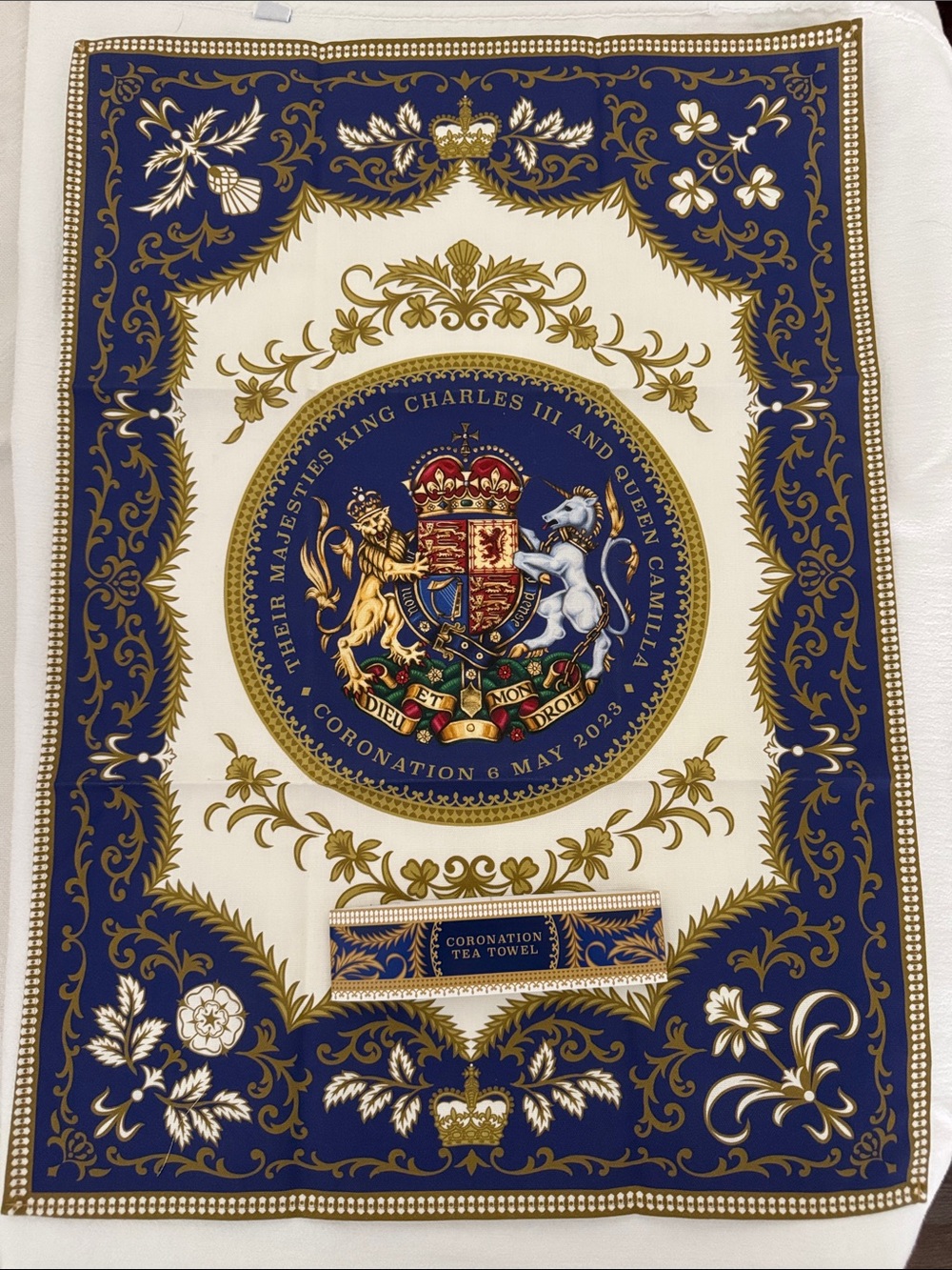 Historic Royal Palaces King Charles III Coronation  Lion Crest Tea Towel -
